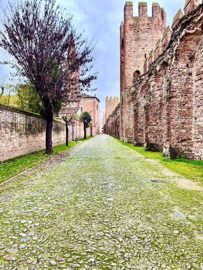 Apartmán Ca' Del Sole - Attico Panoramico In Centro Storico Montagnana  Exteriér fotografie